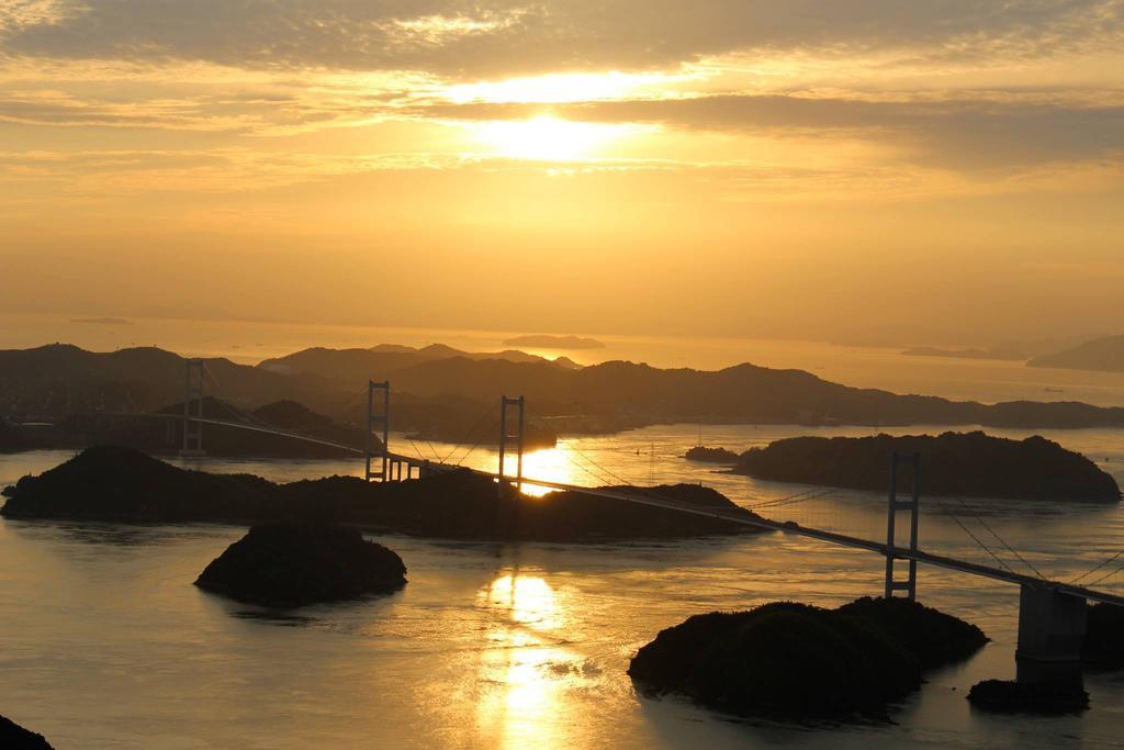 Salt House Shimanami Gh Imabari Bagian luar foto